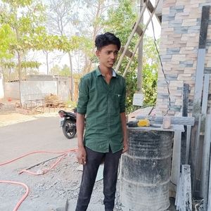 Meet your Posher, Sameer